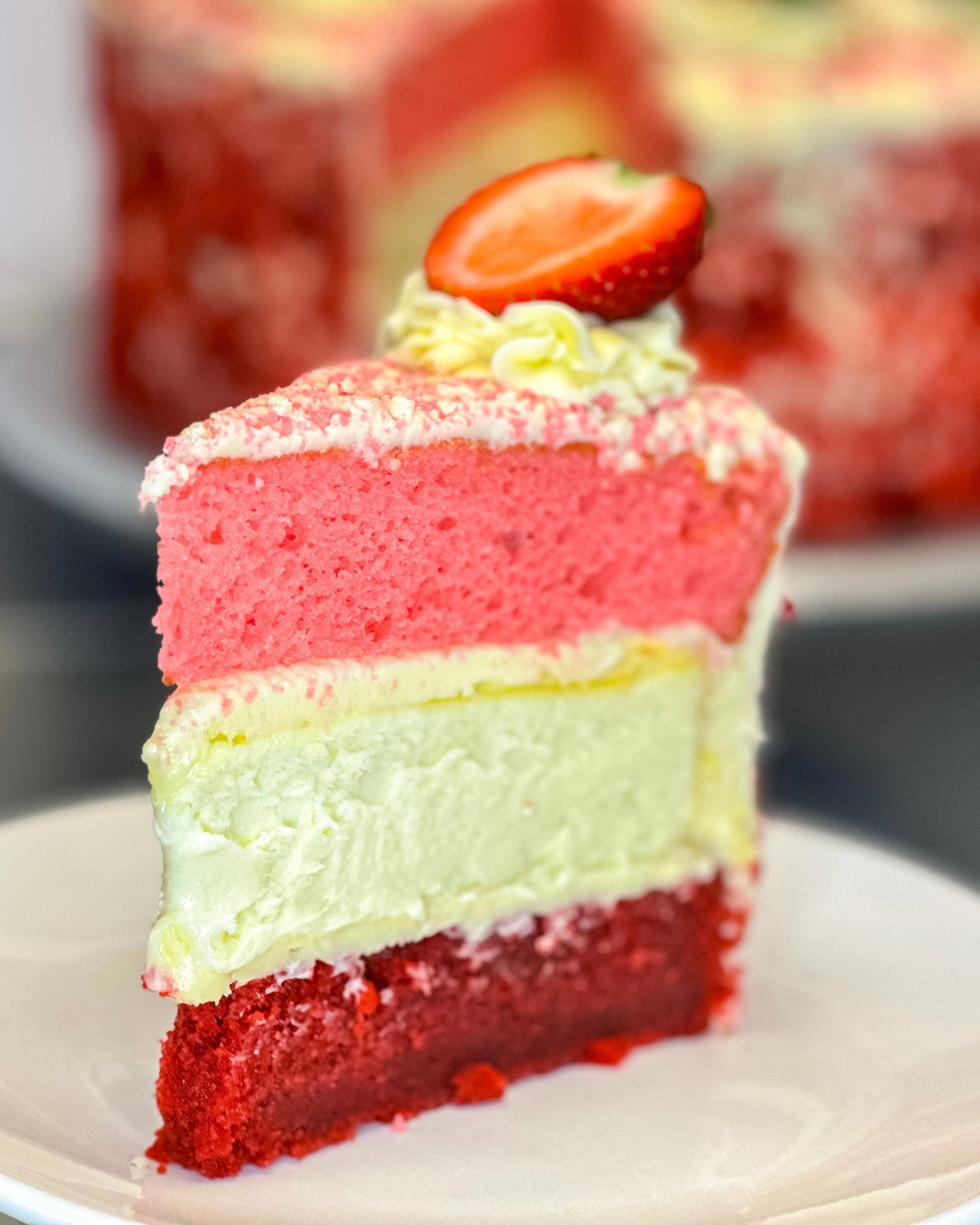 CUPCAKES + CHEESECAKES
