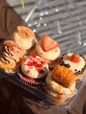 Half Dozen Variety Cupcakes (IN-STORE PICKUP ONLY)